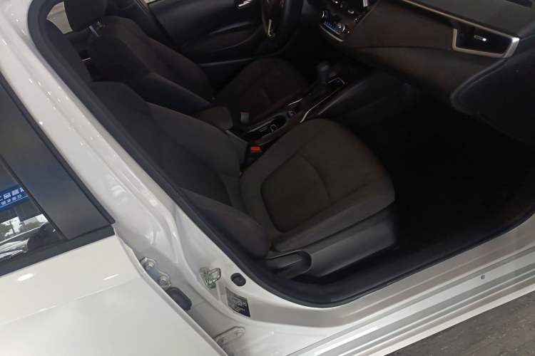 Used Toyota Corolla 2021 TNGA 1.5L CVT Elite Edition
