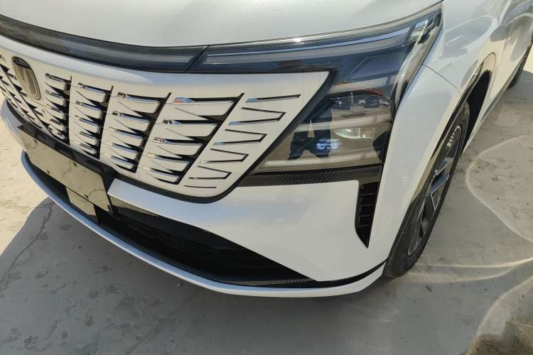 Used CHANGAN CS75 PLUS 2025 4th Generation 1.5T New Blue Whale Smart Luxury Edition