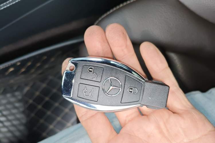 Used Mercedes-Benz GLC 2019 Refreshed GLC 300 L 4MATIC Dynamic Edition
