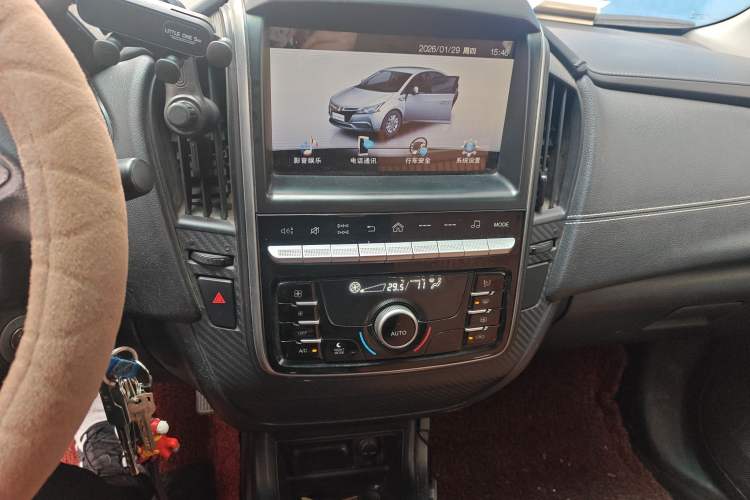 Used Luxgen S3 2016 1.6L Manual Smart Edition