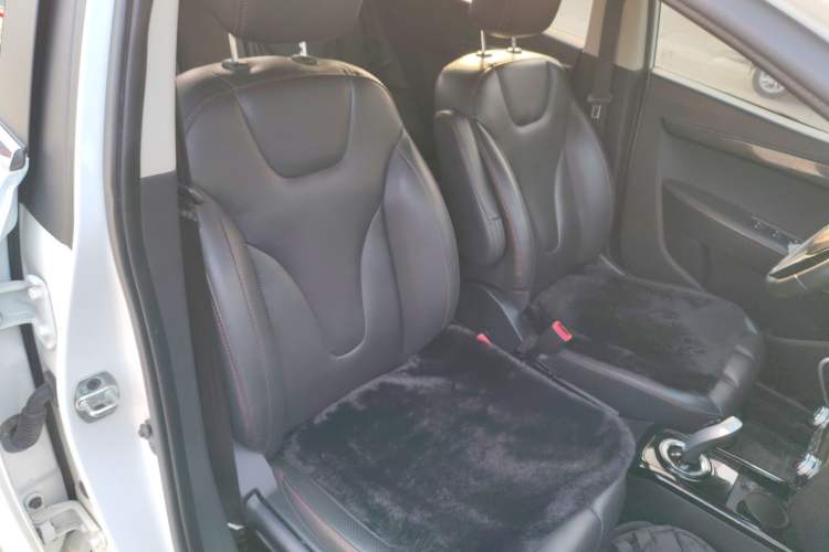 Used JAC iEV7S 2019 Luxury Smart Model