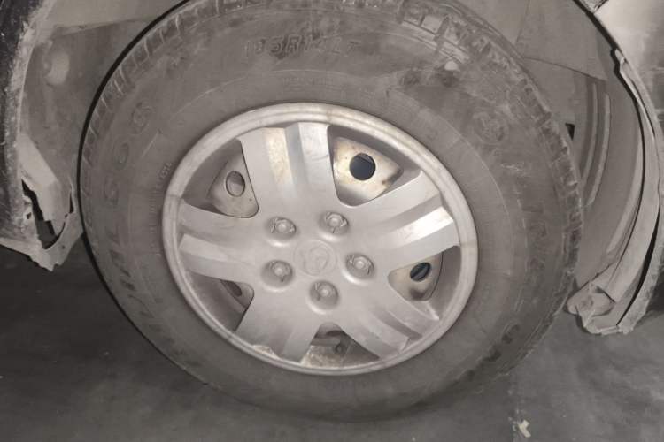 Used CHANGAN KAICHENG Ruixing M80 2014 1.5L CNG Comfort Model 4G15S
