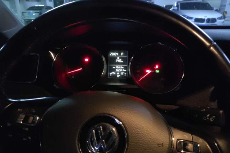 Used Volkswagen Sagitar 2018 1.6L Automatic Comfort Model Instrument Cluster