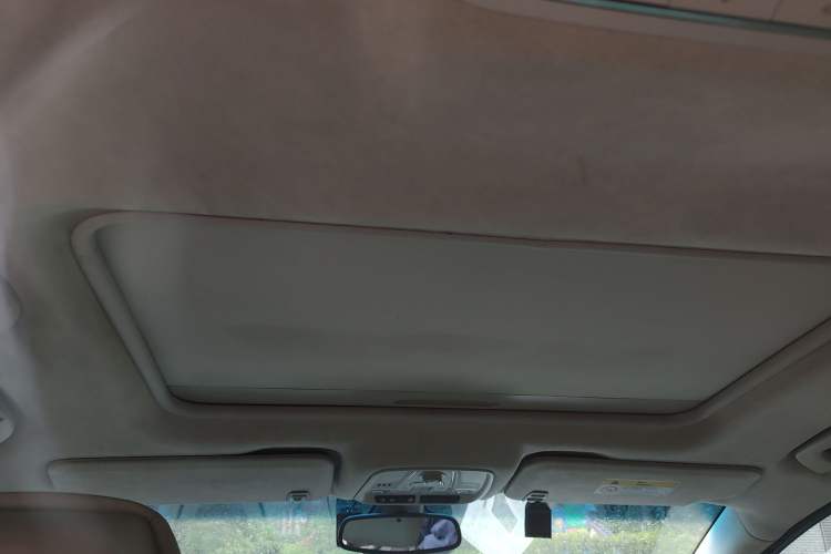 Used Buick GL8 2017 28T Avenir Avia National Emission Standard V
