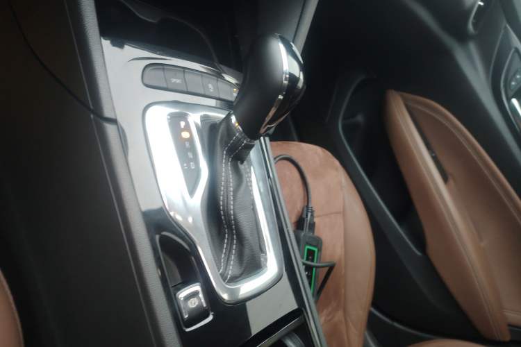 Used Buick Regal 2019 20T Elite Version China VI Standard
