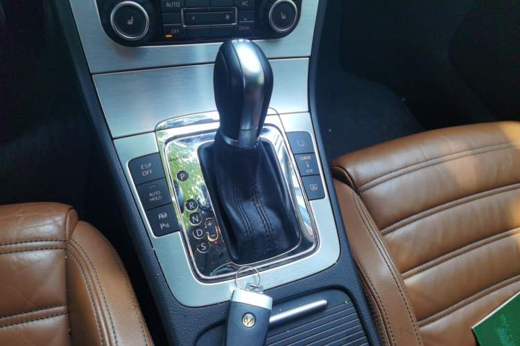 Used Volkswagen CC 2009 3.6 FSI Top-Trim Version