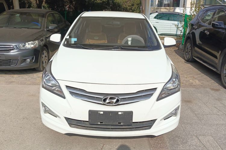 Used Hyundai Verna (older generation) 2016 1.4L Manual Smart GLS Trim