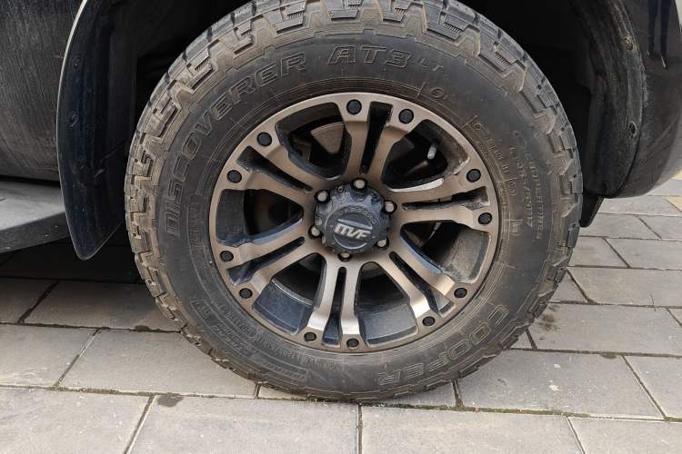 Used Ford Everest 2016 2.0T Gasoline Automatic 4x4 Luxury Edition
