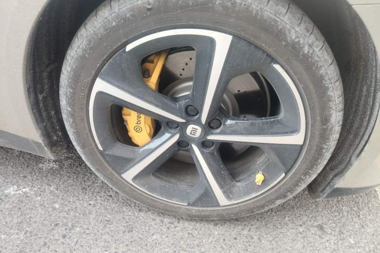 Used Xiaomi Auto SU7 2024 Four-Wheel Drive Ultra-Long Range Advanced Intelligent Driving Max Edition