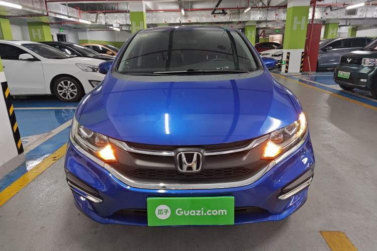 Used Honda Jade 2017 1.8L automatic Comfort version 5 seats
