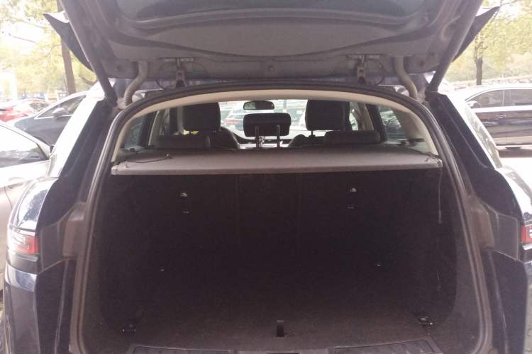 Used Land Rover Range Rover Evoque 2020 249 PS Youth Edition