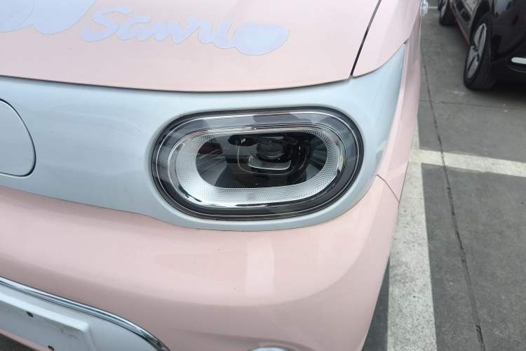 Used Wuling Hongguang MINIEV 2024 3rd Generation 215km Youth Edition