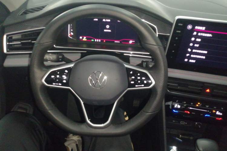 Used Volkswagen Tiguan L New Energy 2022 430 PHEV Plug-in Hybrid Flagship Edition Steering Wheel