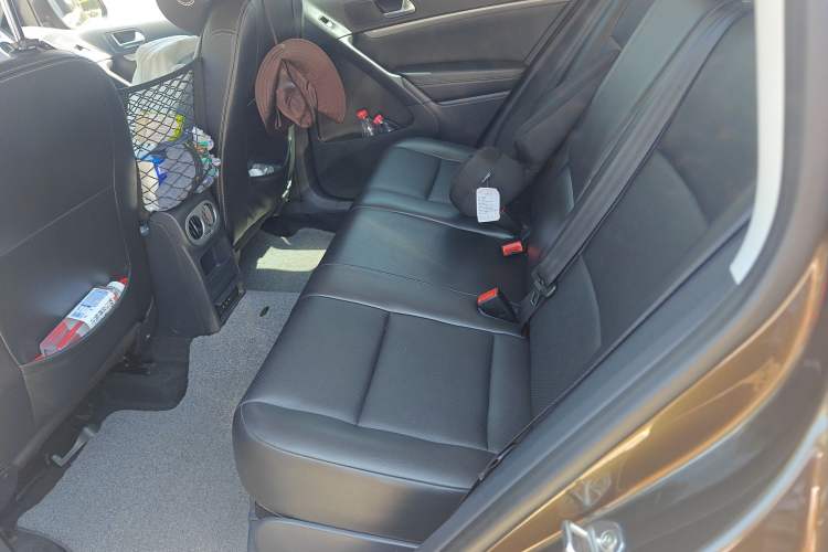 Used Volkswagen Tiguan 2016 300TSI Automatic All-Wheel Drive Fashion Vision Edition Left Rear Seat