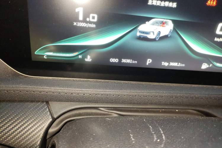 Used FORTHING T5 EVO 2021 1.5TD DCT Glory Edition Odometer Close Up