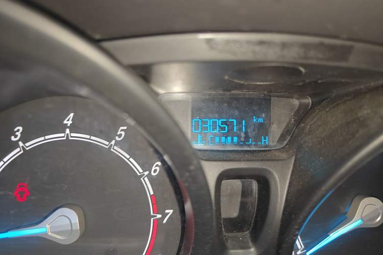 Used Ford Fiesta 2013 Hatchback 1.5L Manual Fashion Edition
