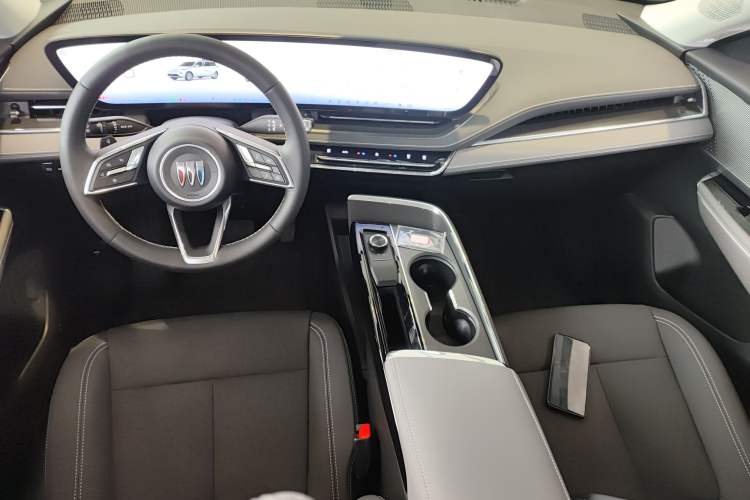 Used Buick E5 2025 Model 515KM First-Adoption Edition Center Console