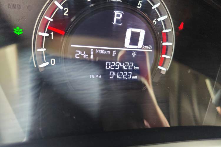 Used Honda CR-V 2021 240TURBO CVT 2WD Comfort Version Odometer Close Up