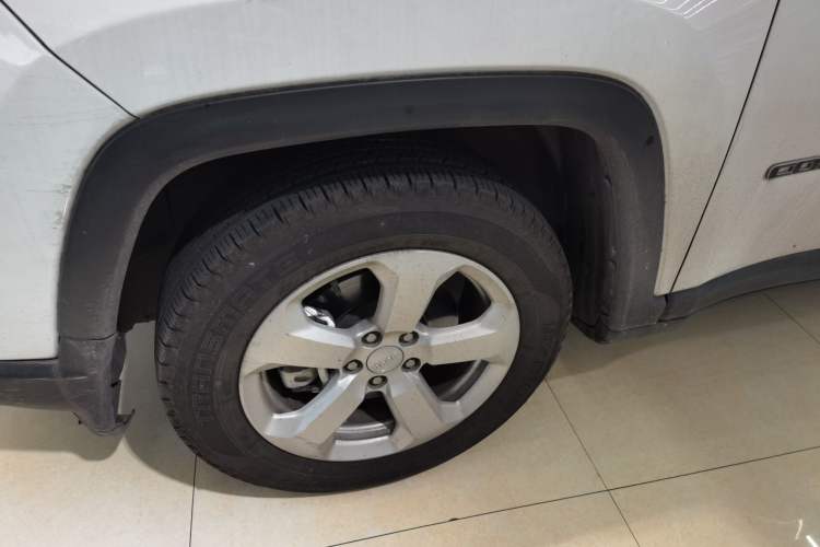 Used Jeep Compass 2020 220T Automatic Leading Edition