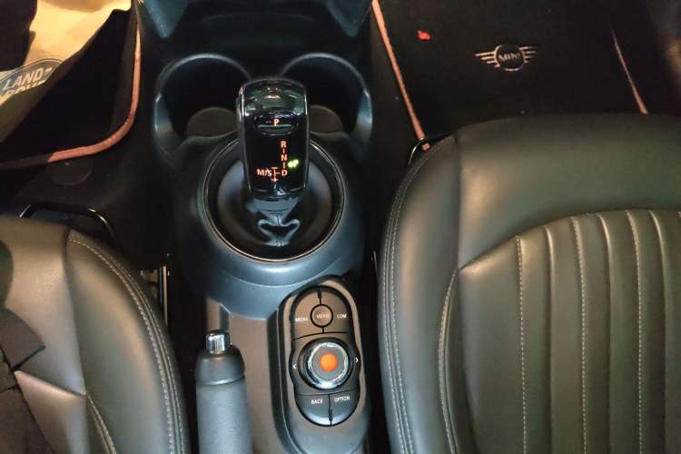 Used MINI 2022 Updated 1.5T ONE Gear Lever