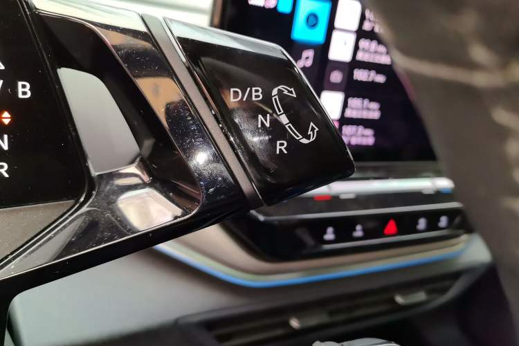 Used Volkswagen ID.4 CROZZ 2021 Yeyue First-Edition Two-Wheel-Drive Version Gear Lever