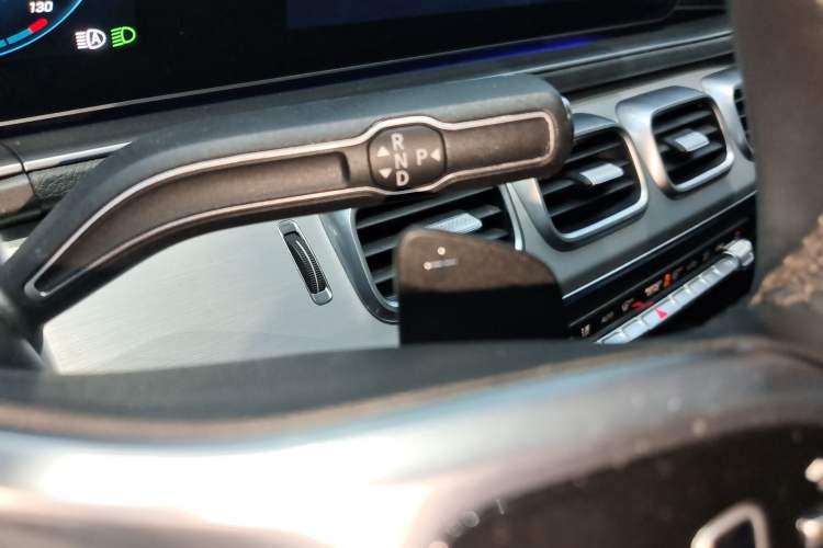 Used Mercedes-Benz GLE Coupe 2020 GLE 350 4MATIC Coupe SUV Luxury Model Gear Lever