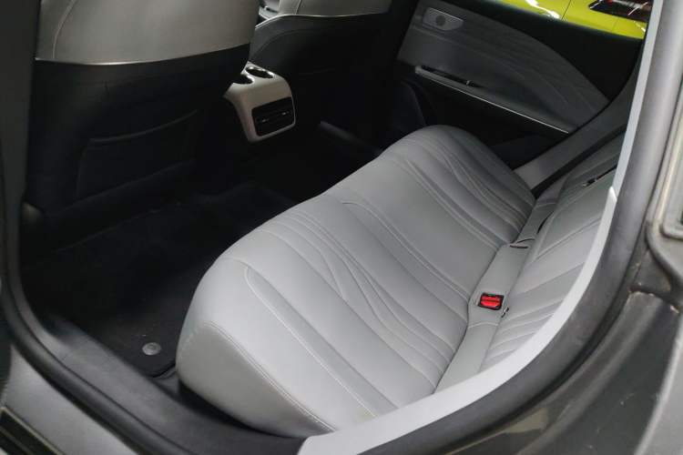 Used Geely Galaxy E8 2024 550 km Range Rear-Drive Dragon Edition