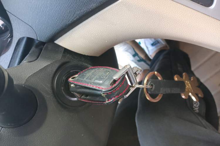 Used Chery Arrizo 7 2015 1.6L Manual ZhiShang Edition
