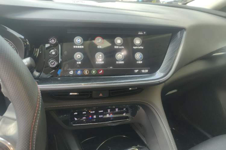 Used Buick Envision 2022 Facelift Encore S 552T Two-Wheel-Drive Luxury Model
