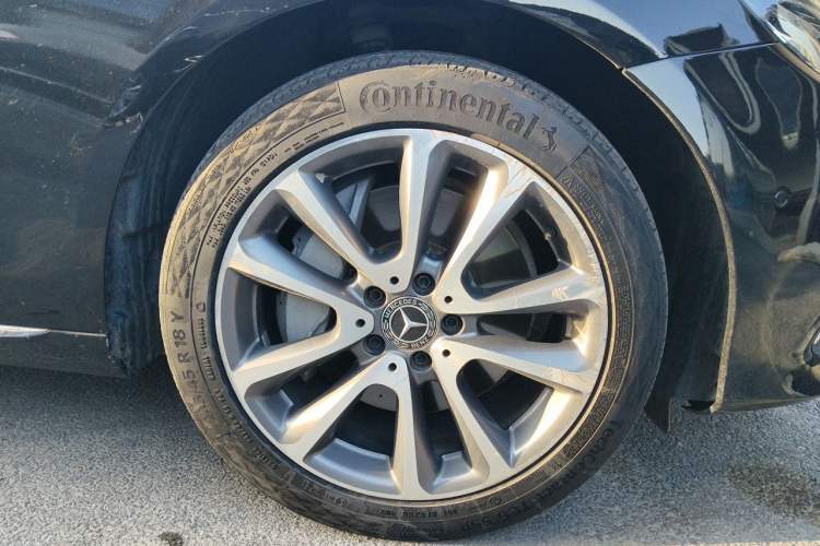 Used Mercedes-Benz E-Class 2019 Facelifted E 300 L Stylish Version
