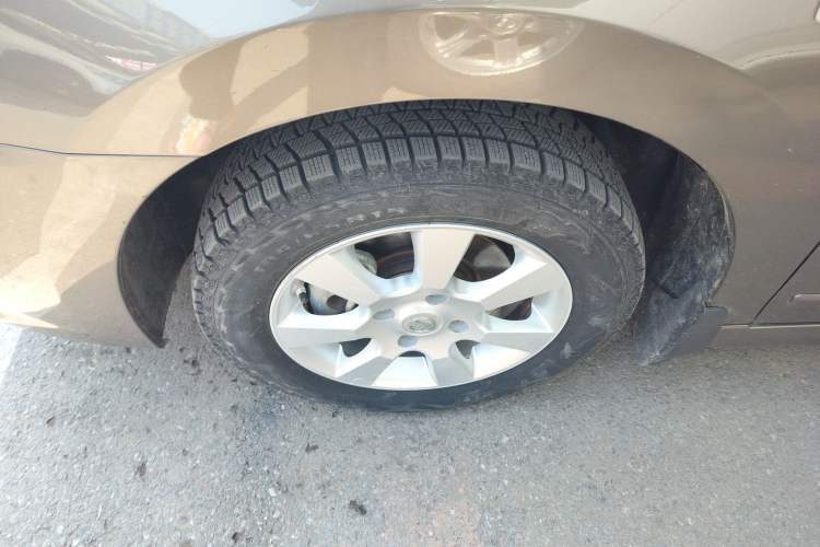 Used Nissan Sylphy 2018 Classic 1.6XE CVT Comfort Edition Left Front Wheel Hub