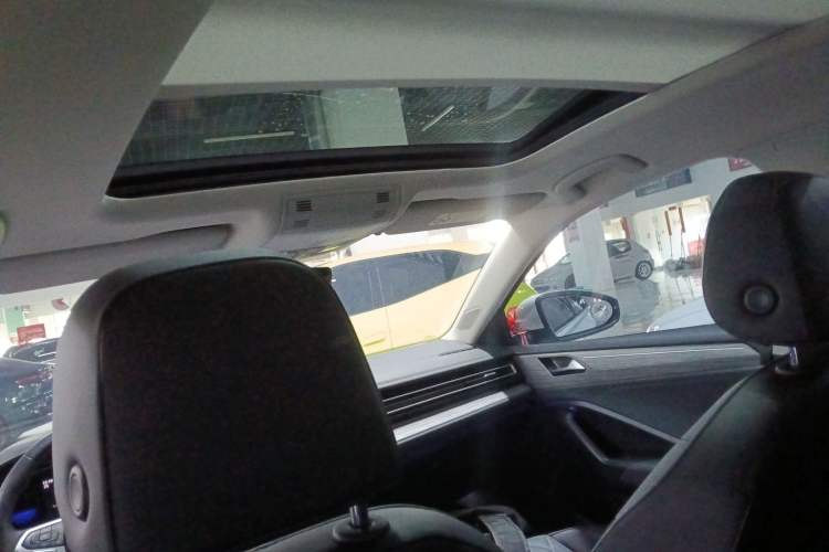 Used Volkswagen Sagitar 2023 200TSI DSG Excellence Edition Headliner