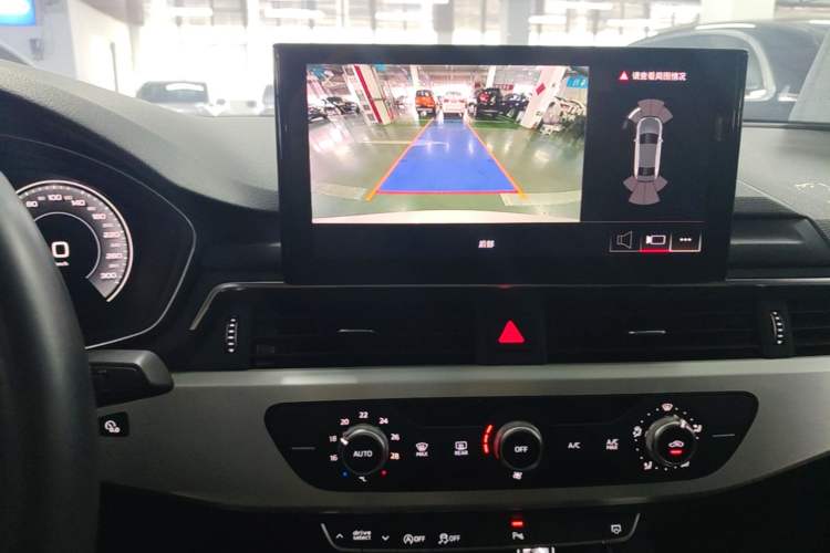 Used Audi A4L 2024 40 TFSI Fashion Dynamic Model Audio And AC Panel