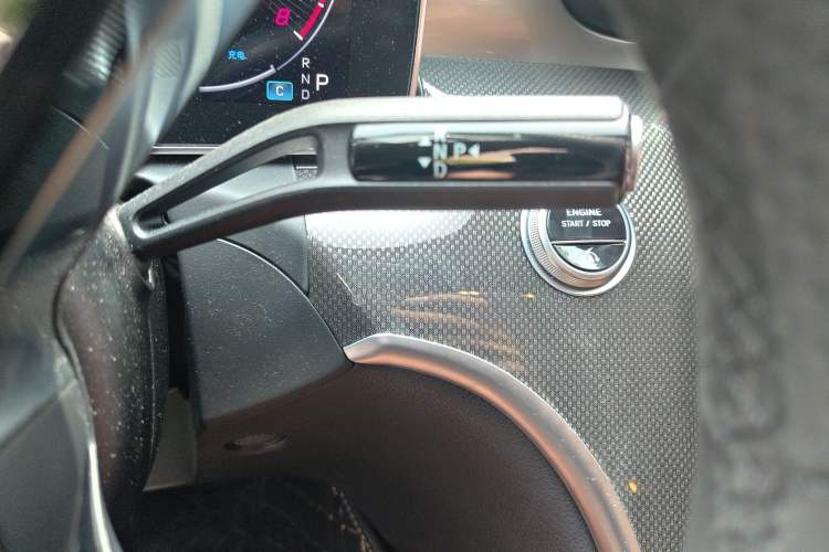 Used Mercedes-Benz C-Class 2022 Restyled C 260 L Sport Edition Gear Lever