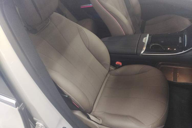 Used Mercedes-Benz EQE SUV 2023 350 4MATIC Pioneer Edition