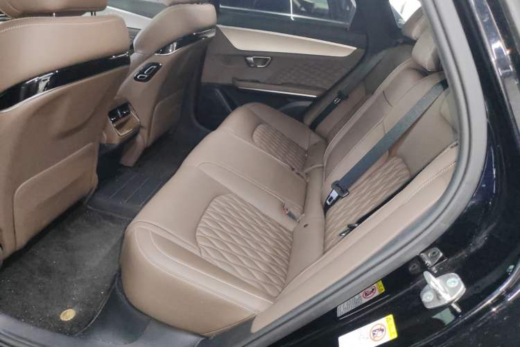 Used BYD Han 2024 DM-i Glory Edition 121KM Elite Model
