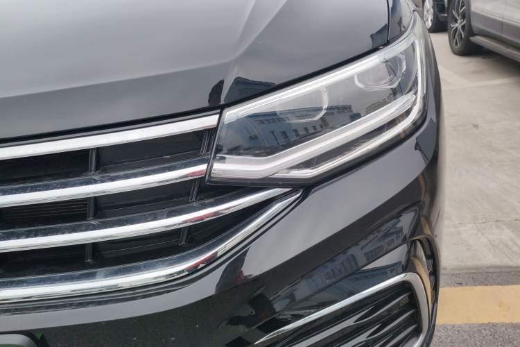 Used Volkswagen Tiguan L 2024 330TSI Automatic Two-Wheel Drive R-Line Enhanced Edition