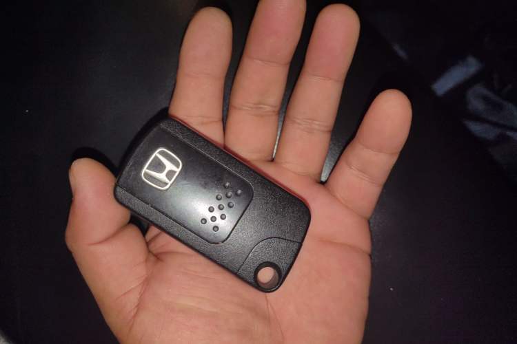 Used Honda CR-V 2012 2.4L four-wheel drive luxury version