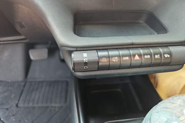 Used BYD Dolphin 2024 Honor Edition 420km Fashion Version
