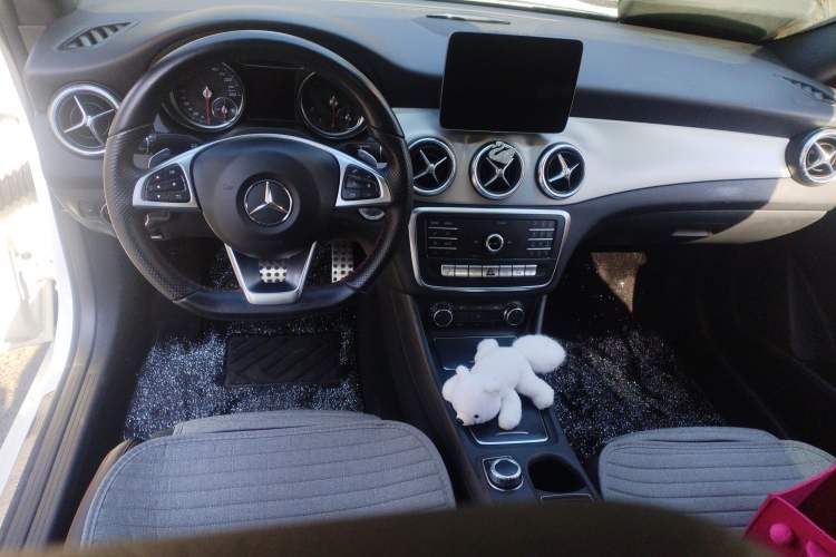 Used Mercedes-Benz CLA 2018 CLA 220 4MATIC
