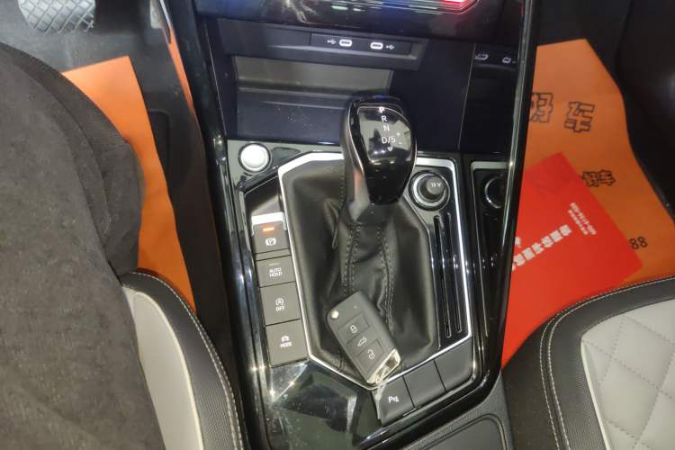 Used Volkswagen Tayron 2024 330TSI Two-Wheel Drive Luxury Plus Advanced Version