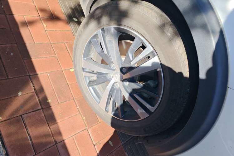 Used Peugeot 5008 2017 380THP 7-Seater Elite Edition