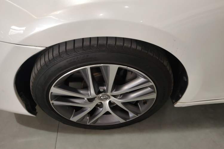 Used Lexus IS 2017 300 FENGSHANG Edition