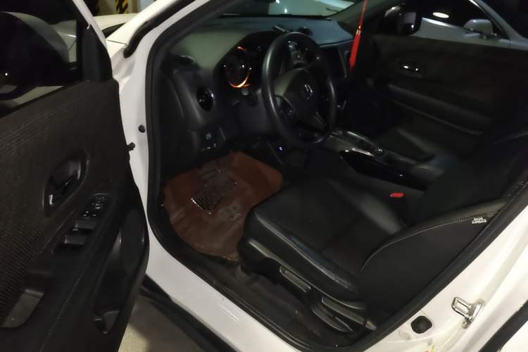 Used Honda XR-V 2015 1.8L EXi CVT Comfort Version Driver Seat