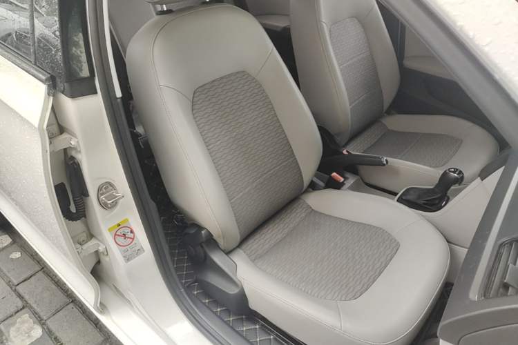 Used Skoda Rapid 2016 1.6L Automatic Chuanxing Edition
