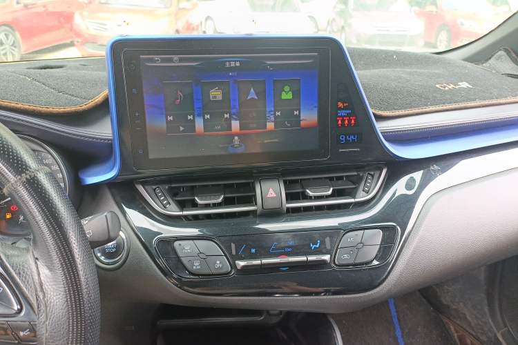 Used Toyota C-HR 2018 2.0L Leading Edition China VI Audio And AC Panel