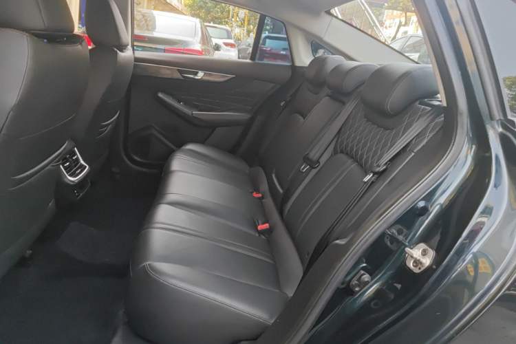 Used Dongfeng Aeolus Yixuan MAX 2021 1.5T Super Cool Dad Edition
