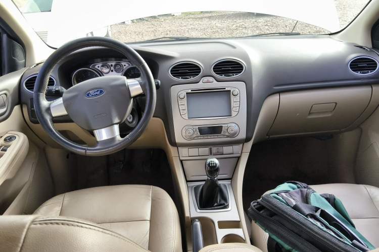 Used Ford Focus 2013 Hatchback Classic 1.8L Manual Fashion Edition Center Console