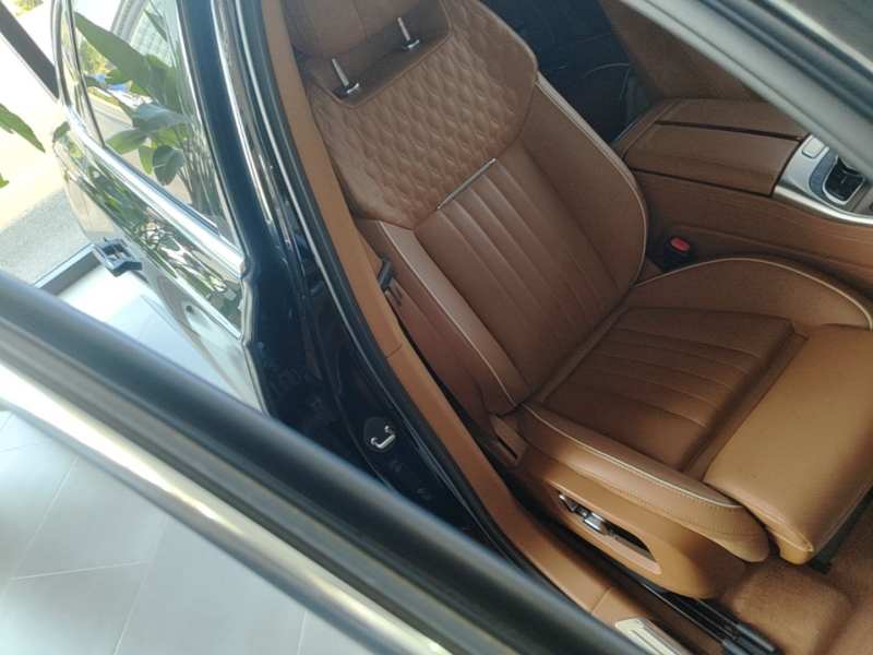 Used Hongqi H9 2022 2.0T Smart Connect Flagship Edition – Chinese Trim Chang — 24