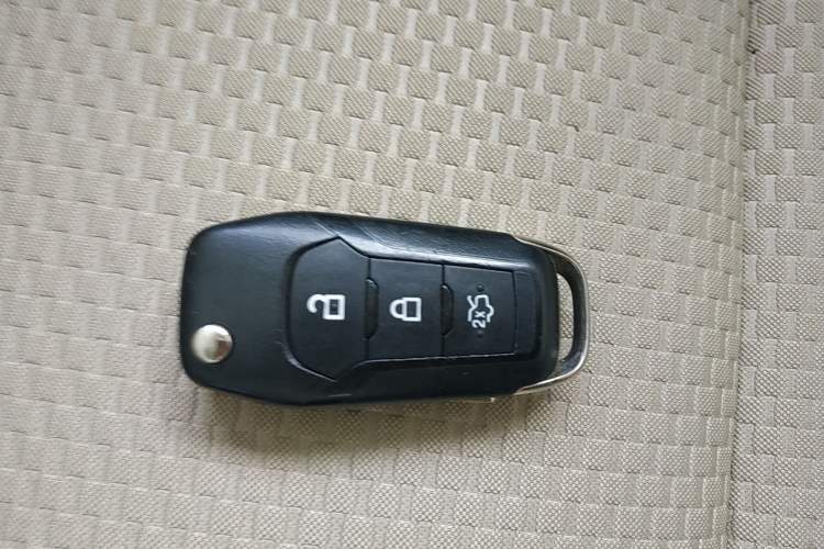 Used Ford Escort 2017 Revised Version 1.5L Automatic Comfort Edition